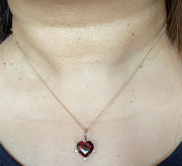 14K Garnet heart and diamond pendant necklace