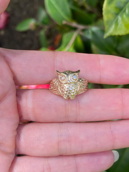 14 K owl ring with diamond eyes