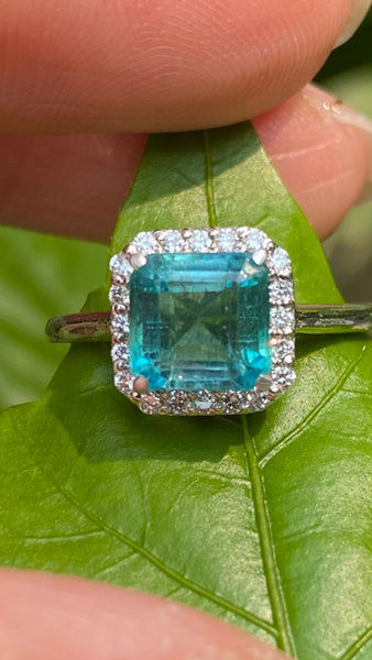 2.15ct 18K Emerald Asscher Cut Solitaire Gold Engagement Ring